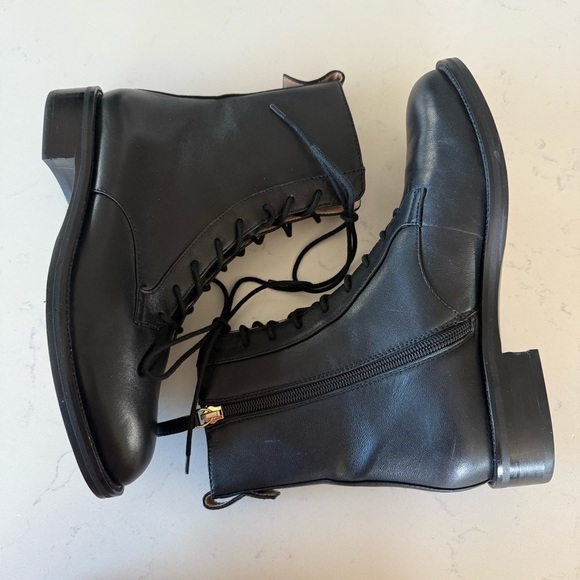 J.Jill Low heeled leather lace-up Boots in black Size: 6 - Picture 2 of 8